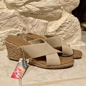 NWT Tommy Bahama Womens Suzette braided espadrille wedge sandals size 8.5